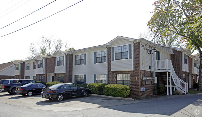 Building Photo - New Castle Apartments