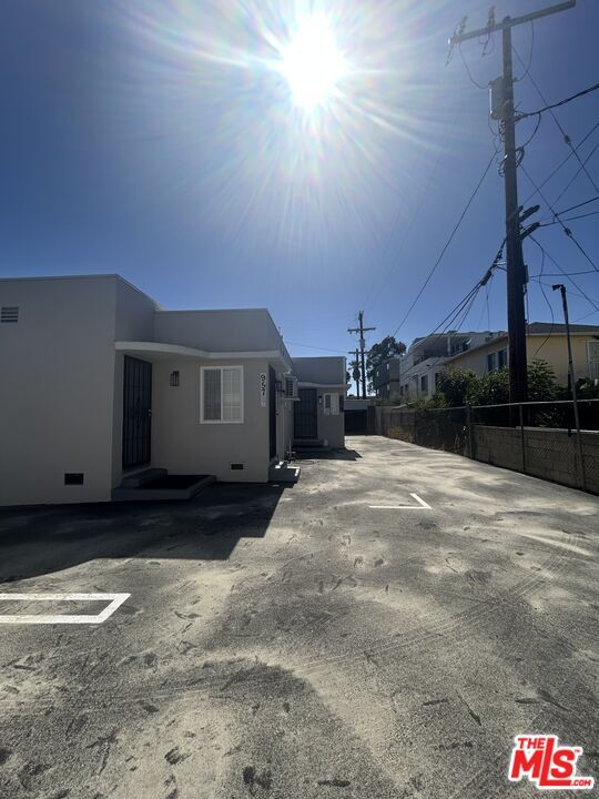 Foto del edificio - 957 N Ardmore Ave