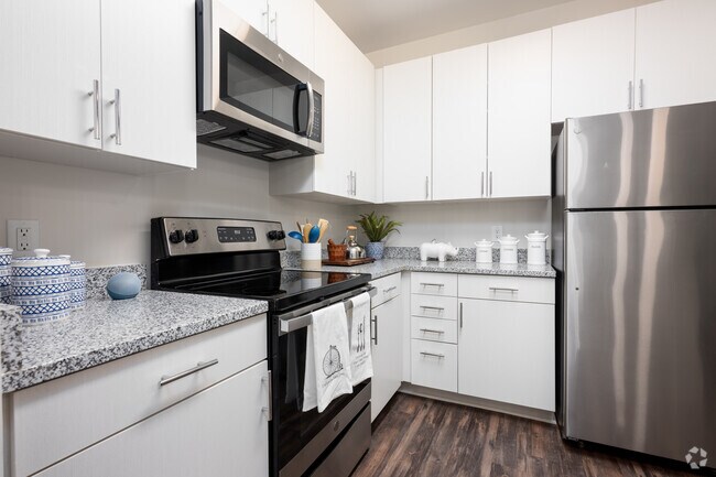 2 habitaciones, 2 baños - 1188 pies cuadrados - Cocina - Buckhill Village Apts