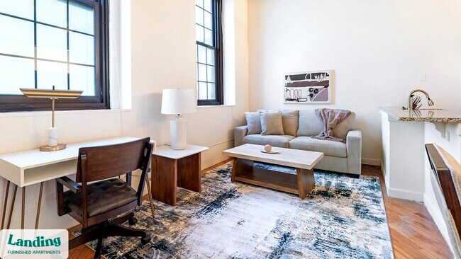 Building Photo - 121 S Fremont Ave