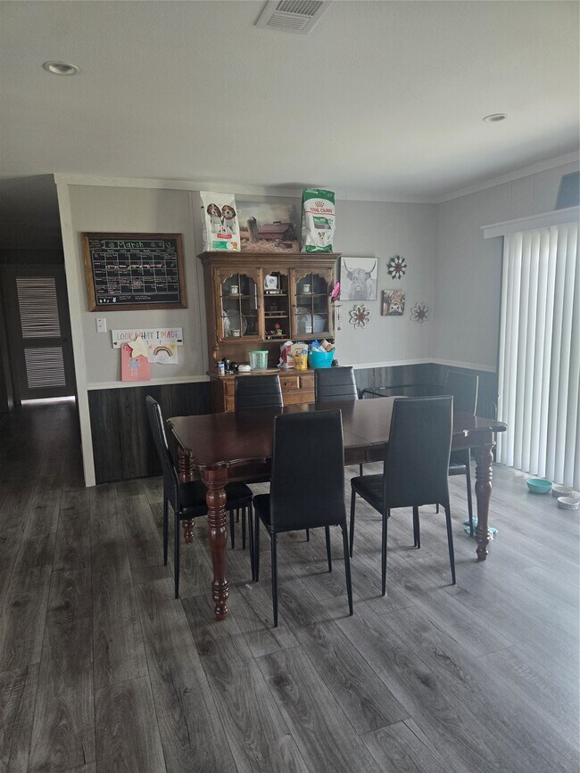 Building Photo - 10211 FM 1458 Rd