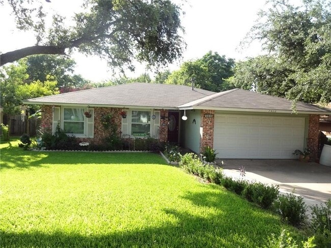 Building Photo - 7908 Creekmere Ln