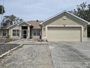 Building Photo - 8473 Bay Dr