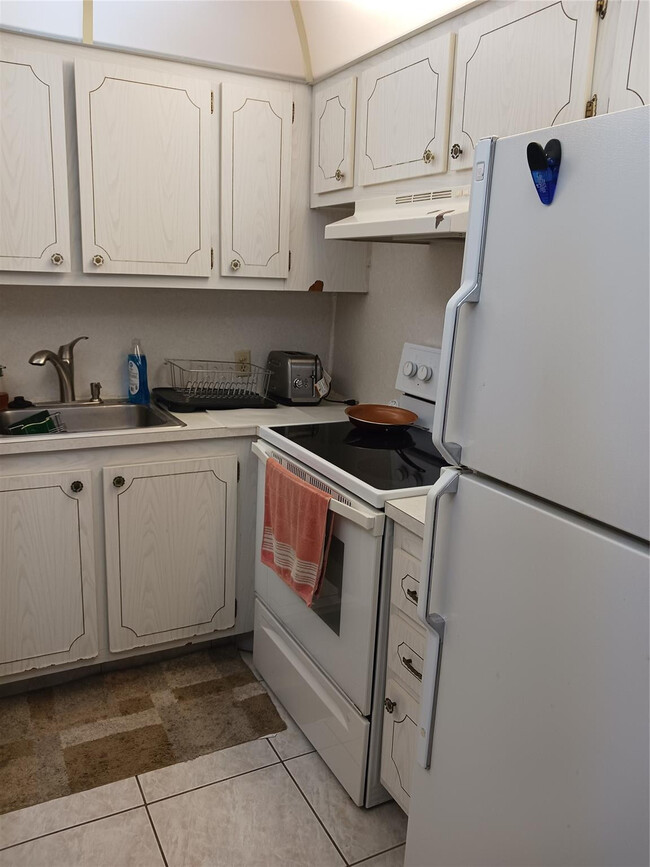 Foto del edificio - 117 Brighton C