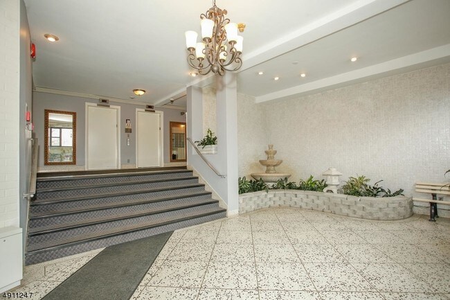 Foto del edificio - 25 Grand Ave