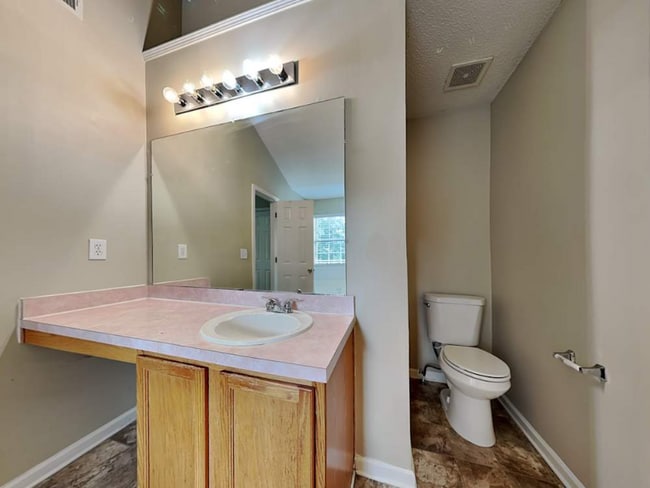 Building Photo - 2350 Brandenberry Ct