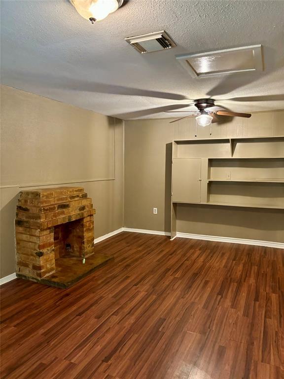 Building Photo - 5411 Heron Dr