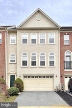 Building Photo - 29 Sycamore Ln