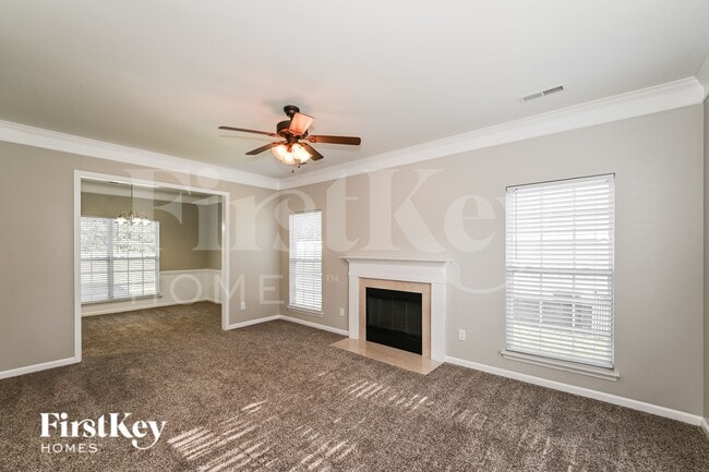 Building Photo - 13224 Greycrest Dr