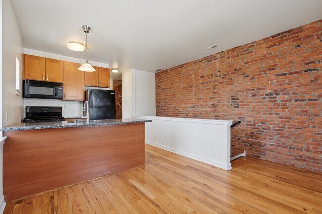 Foto del edificio - 2128 N 17th St