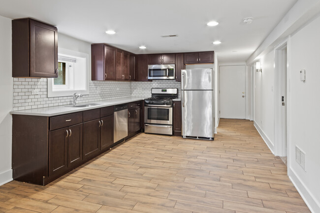 Foto del edificio - 3614 N Hoyne Ave