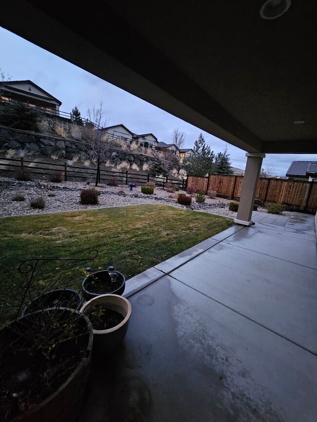 Building Photo - Del Web 55+ fully remodeled