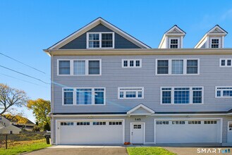 Building Photo - 145 Brentwood Ave