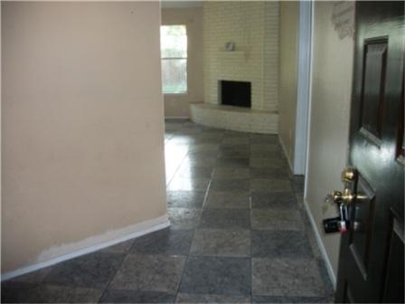 Building Photo - 1406 Crawley Ct