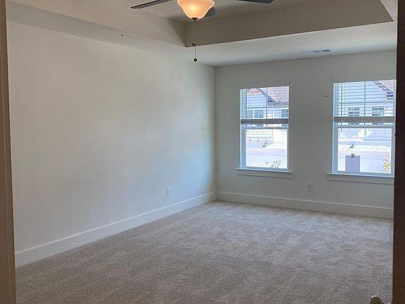 Foto del edificio - 107 N Auburn Landing Pl