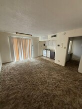 Building Photo - 2601 N Kentucky Ave