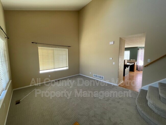 Building Photo - 10553 Garfield St