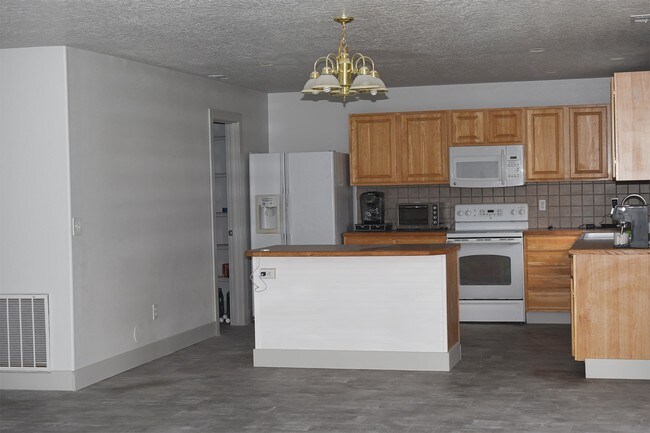 Foto del edificio - 9169 W Littlewood Dr