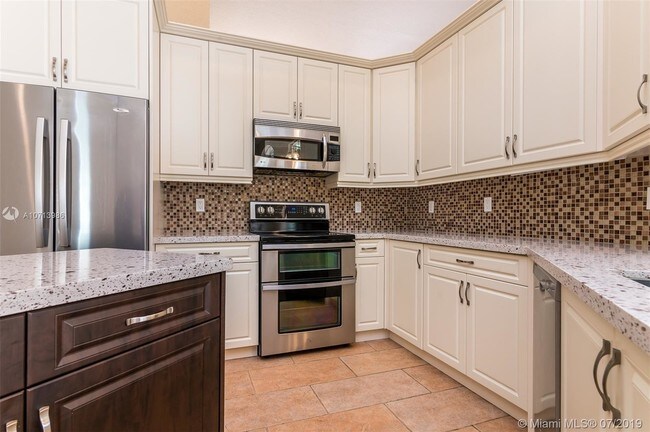 Building Photo - 2037 NW 139th Ave