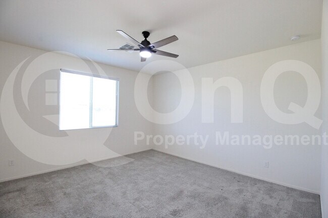 Building Photo - 17864 W Paraiso Dr