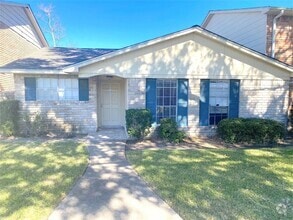 Building Photo - 6620 Westwick Dr