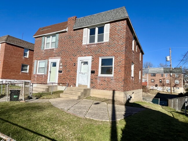 Building Photo - 218 Haller Rd