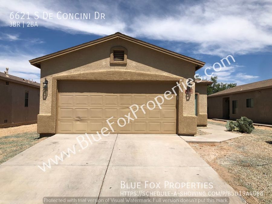 Primary Photo - 6621 S De Concini Dr