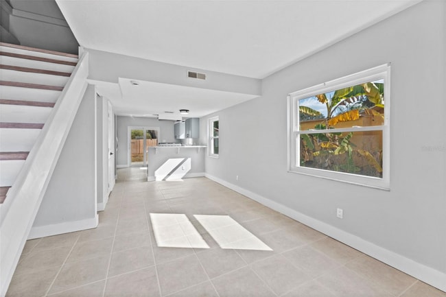 Building Photo - 8737 N Tangerine Pl