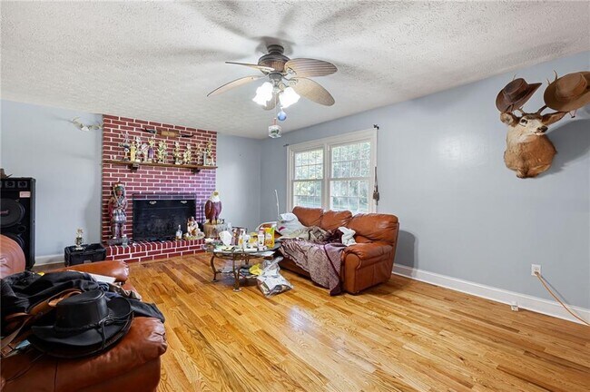 Foto del edificio - 3067 Old Dallas Rd SW