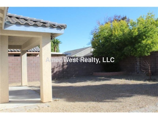 Building Photo - 263 Gray Granite Ave