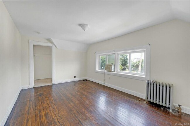 Building Photo - 134 S 9th Ave