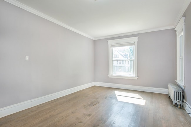 Foto del edificio - 233 Glenwood Ave