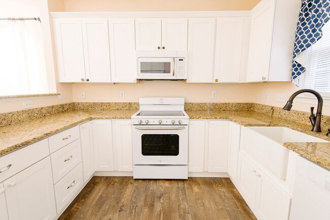 Building Photo - Charming 3 BR/2 BA Ranch Home in NW Raleigh