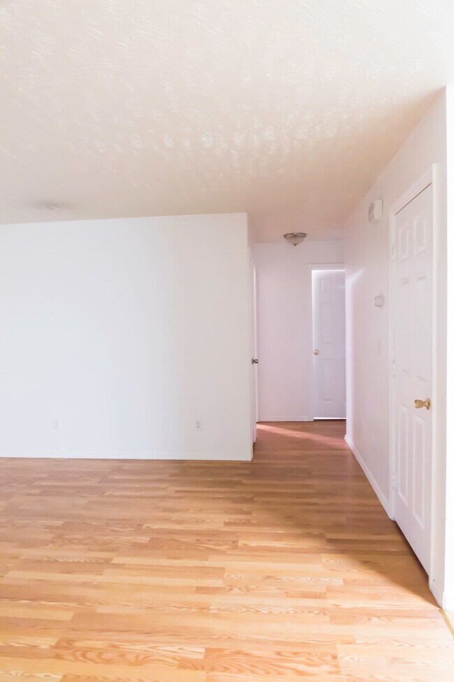 Foto del edificio - 1805 Dare Ave