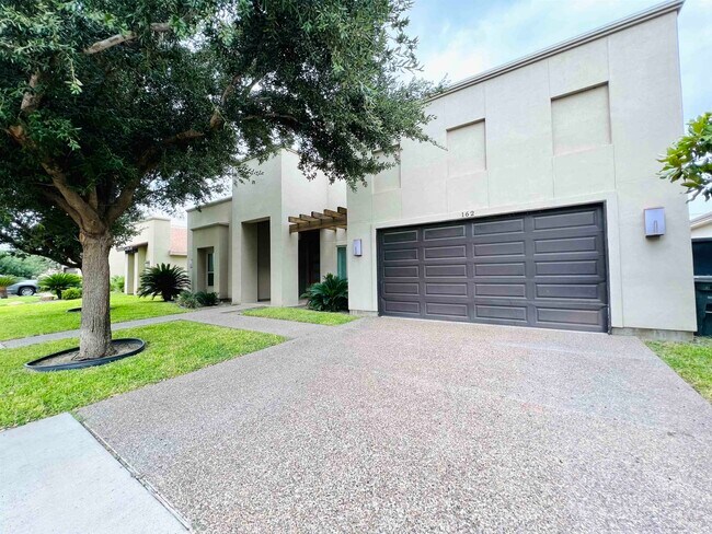 Building Photo - 162 Lake Carnegie Ct
