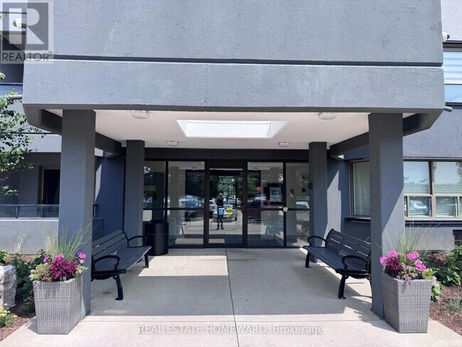 Photo du bâtiment - 200 Jamieson Pkwy