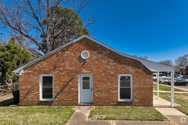 Foto del edificio - 6124 Lexington Ct