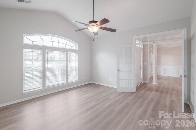 Foto del edificio - 3048 Arsdale Rd