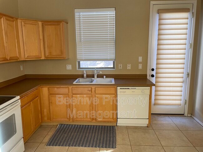 Building Photo - 7312 E Northridge Cir