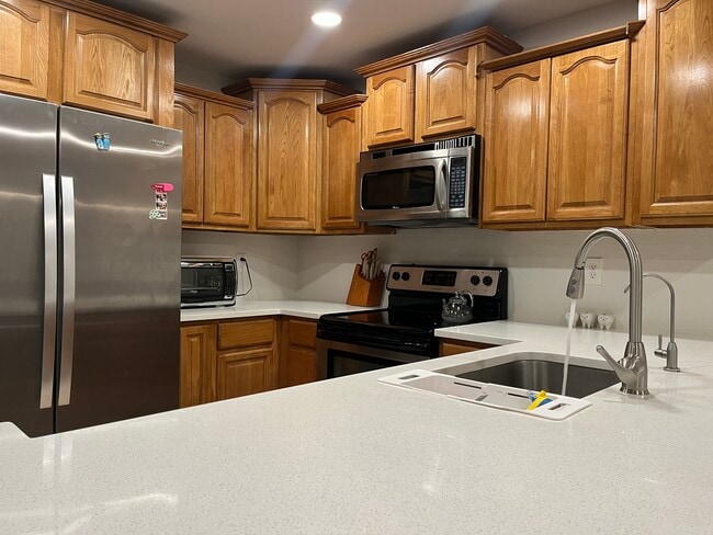 Foto del edificio - 5571 Baywater Dr
