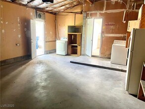 Building Photo - 2198 Capistrano Ave