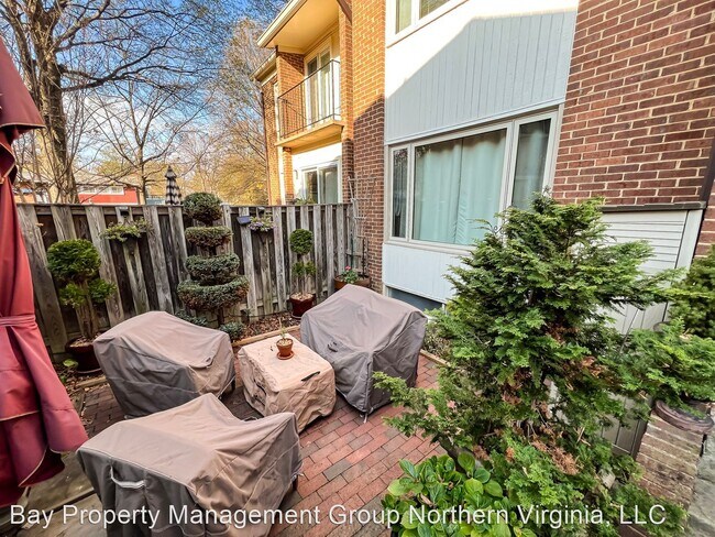 Foto del edificio - 2 br, 3.5 bath House - 2695 Centennial Ct