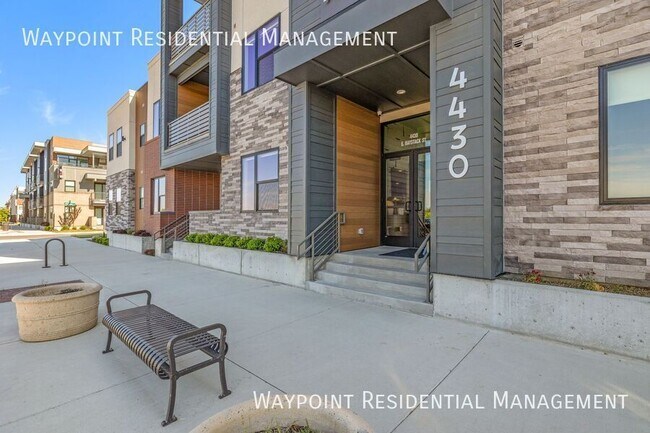Foto del edificio - 4430 E Haystack St