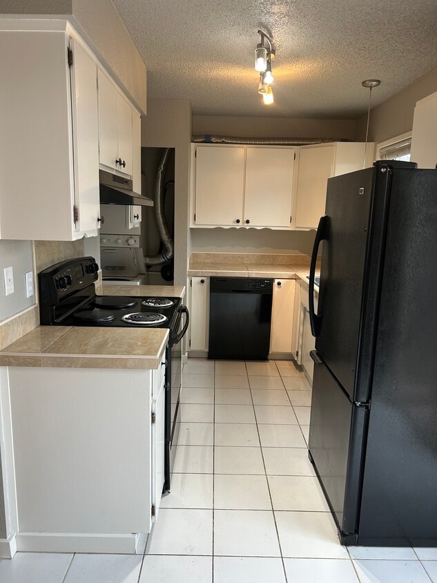 3437 Redwood Ave, Bellingham, WA 98225 Townhouse for Rent in