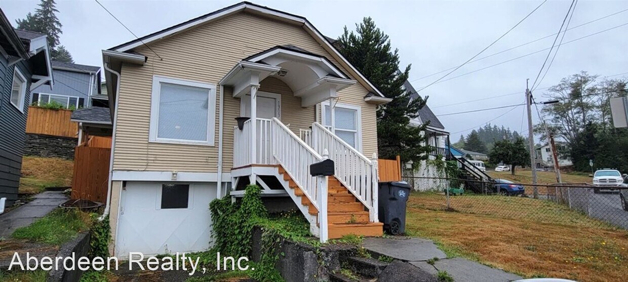 Primary Photo - 2 br, 1 bath House - 1303 N B Street