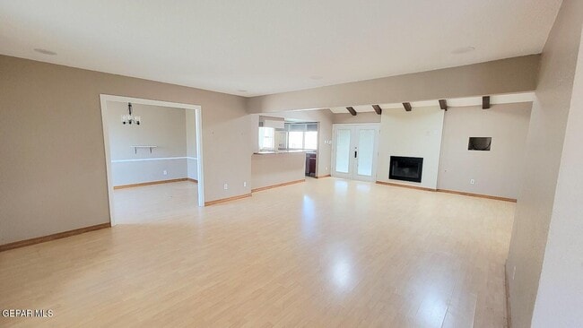 Building Photo - 6836 Orizaba Ave