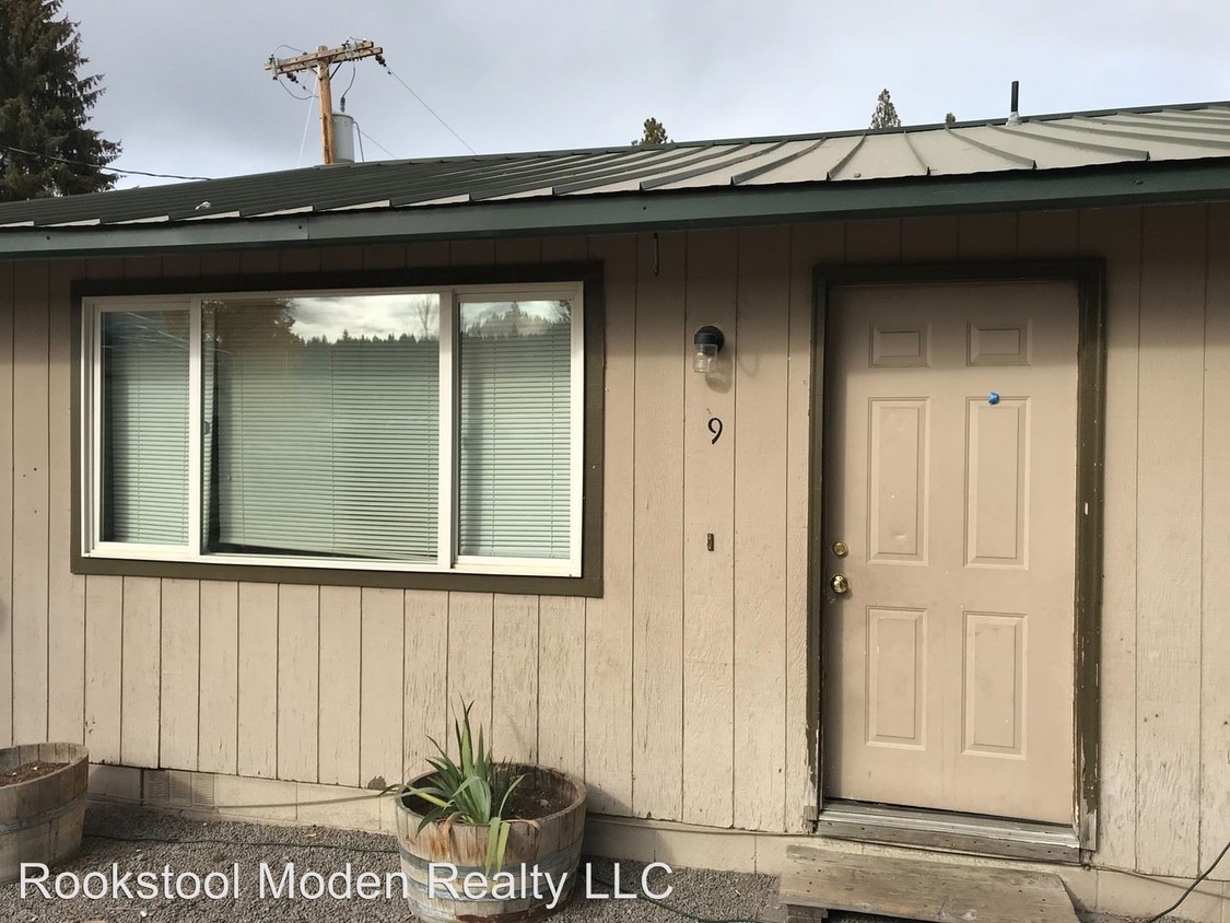 Primary Photo - 3 br, 1 bath House - 620 S 3rd St #9