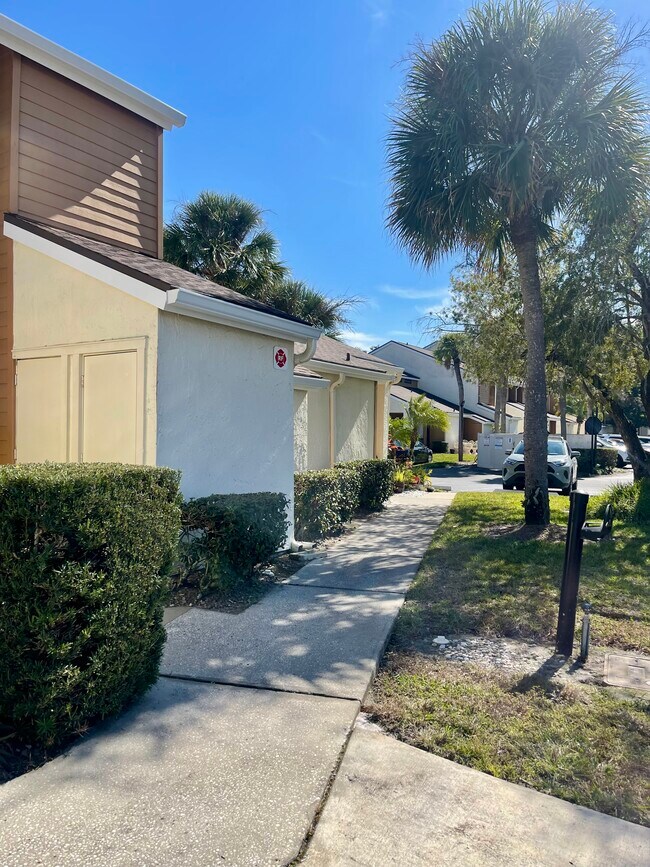 Foto del edificio - 2963 Marshfield Ct