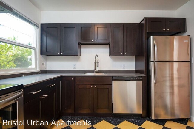 Foto del edificio - 3020 SE Waverleigh Blvd