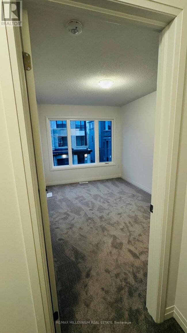 Building Photo - 474 Provident Wy